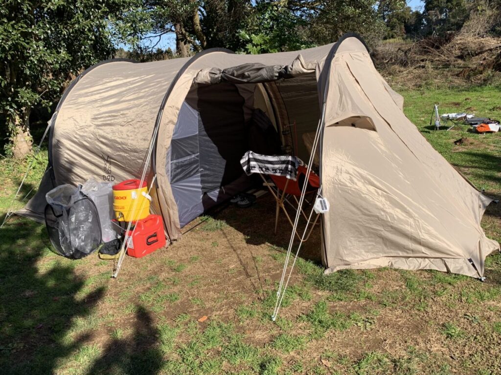 「2人用」なのに広すぎる！快適なデュオキャンプ